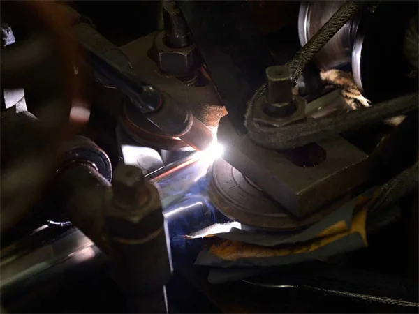 Welded stainless steel tube during the tube welding process