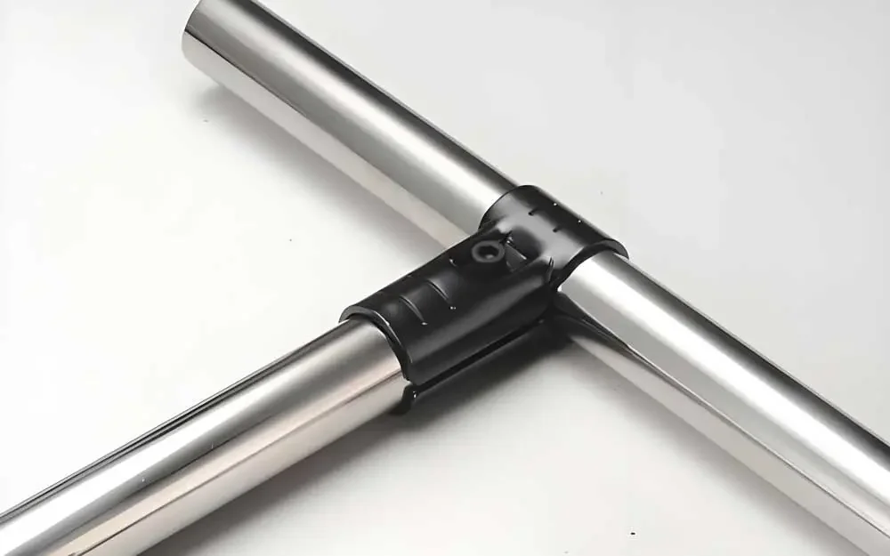 Stainless steel rack tubing with standard black connector