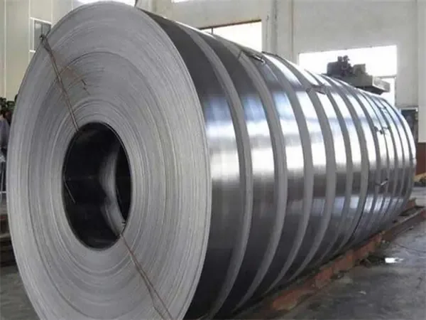 Stainless steel strip slitting control